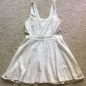 White cutout dress w/ bow on back